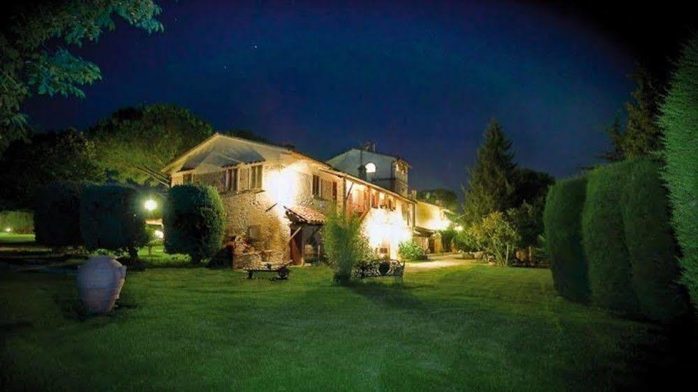 Pieve Del Castello Villa Дерута Екстериор снимка
