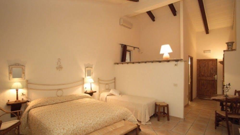Pieve Del Castello Villa Дерута Екстериор снимка